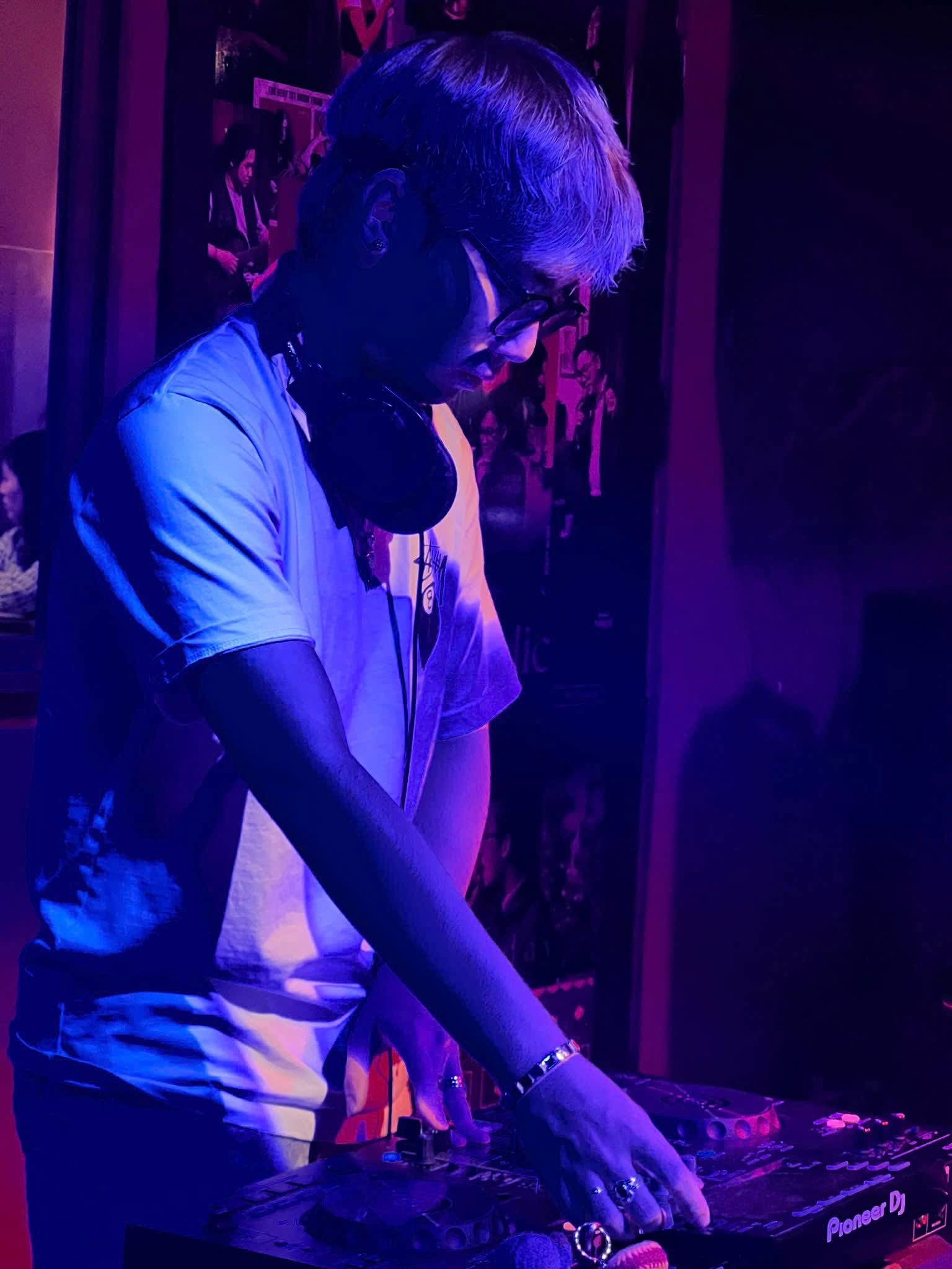 DJ Raven